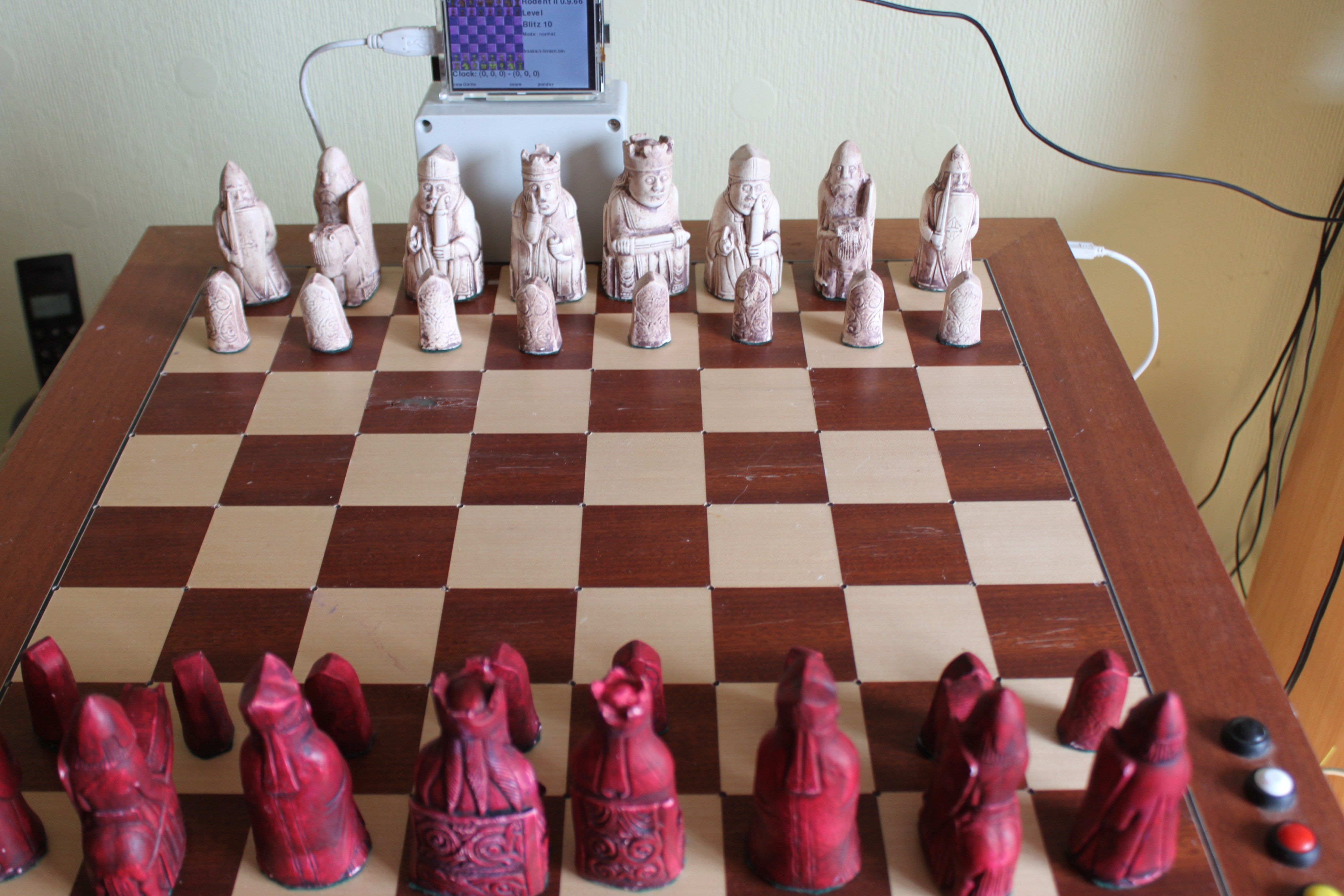 Computer Chess Board using Raspberry Pi